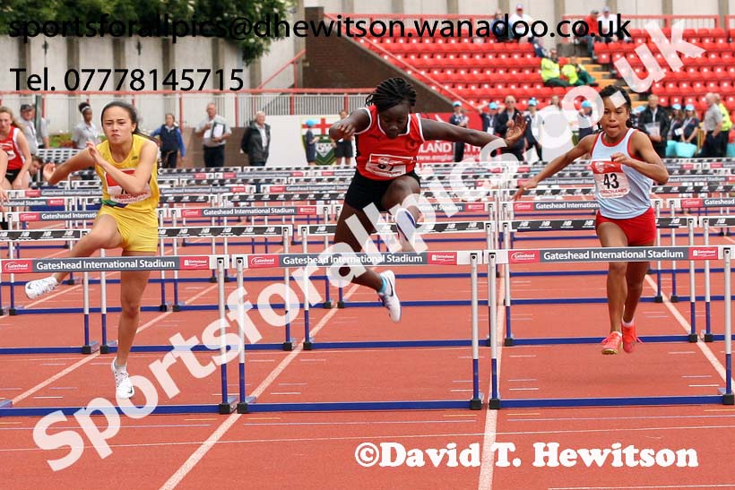 Junior girls 75 metres hurdles, English Schools Track and Field. Photo: David T. Hewitson/Sports for All Pics